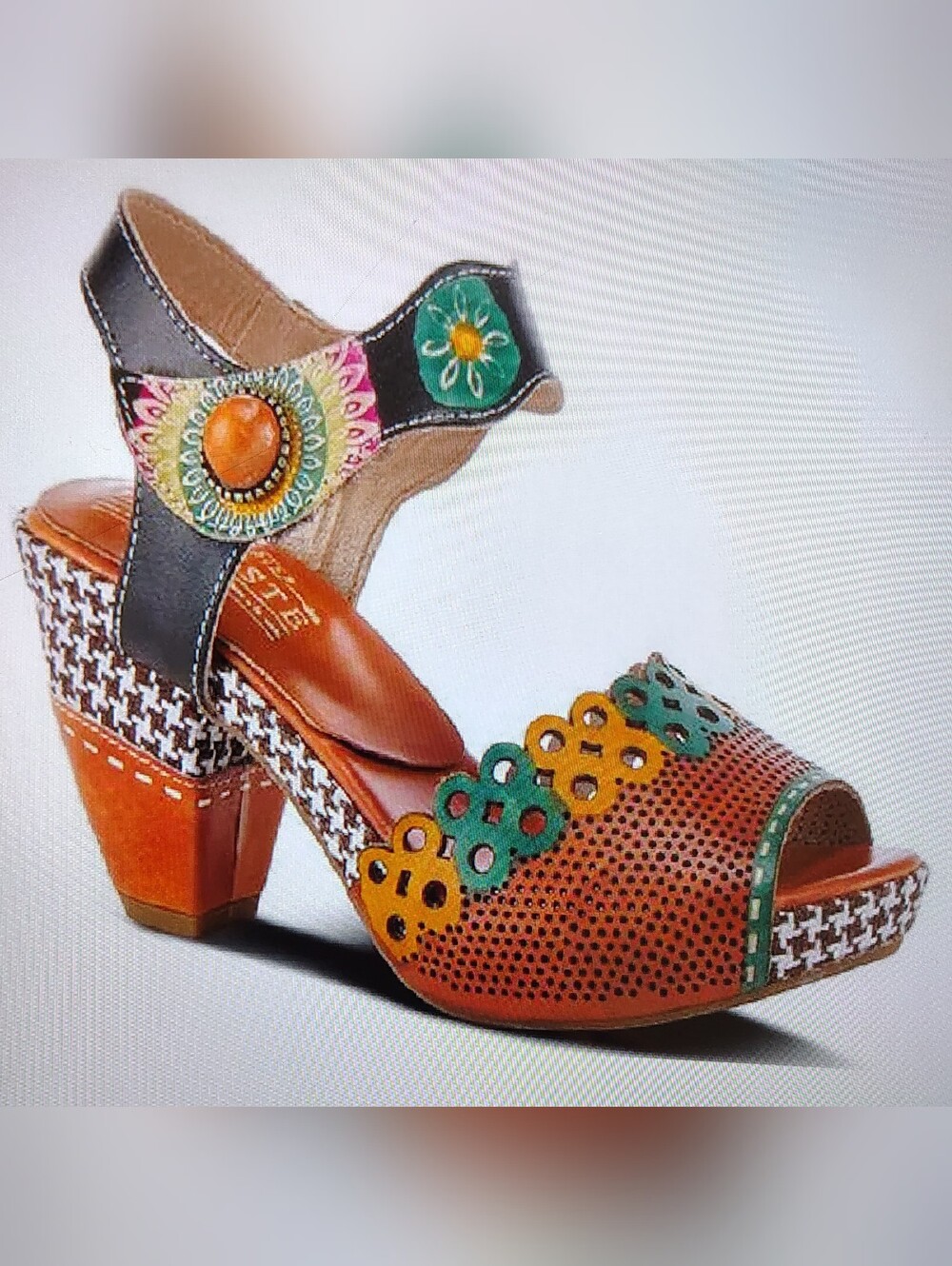 L'Artiste 'Jive' Boho-chic Heeled Rustic Sandal Camel Multi Women's Sz 9 GUC
